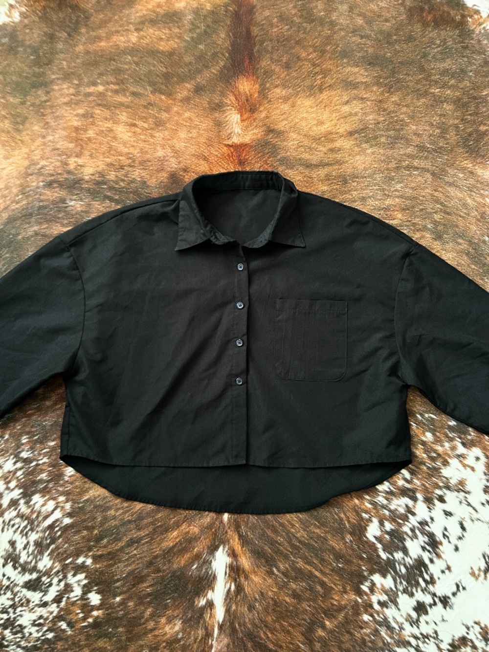 SHEIN Black Cropped Button-Up Shirt